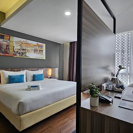 Days Hotel & Suites By Wyndham Fraser Business Park Kl Kuala Lumpur Ngoại thất bức ảnh