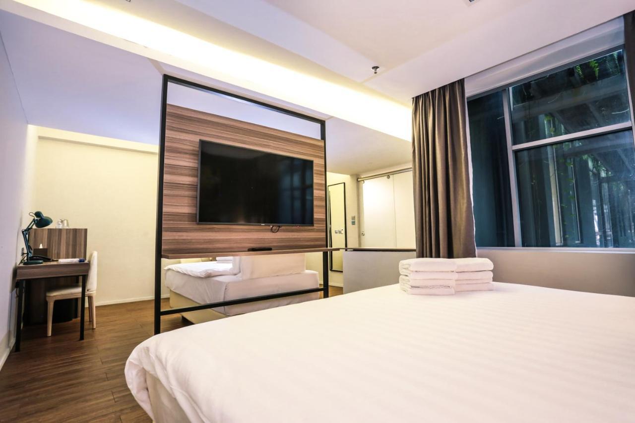 Days Hotel & Suites By Wyndham Fraser Business Park Kl Kuala Lumpur Ngoại thất bức ảnh